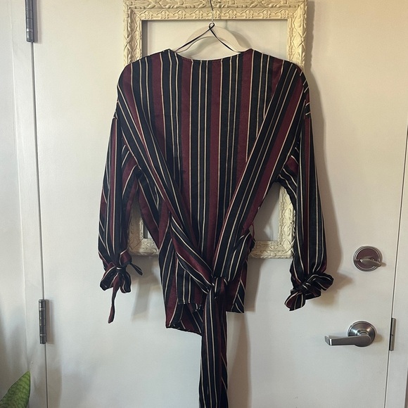 ZARA | Silky Satin Red Black Stripe Kimono Style Wrap - Picture 5 of 16